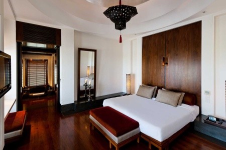 Omán Muscat The Chedi Muscat 9 dňový pobyt Polpenzia Letecky Letisko: Viedeň October 2025 (10/10/25-18/10/25)