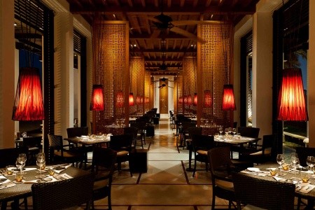 Omán Muscat The Chedi Muscat 9 dňový pobyt Polpenzia Letecky Letisko: Viedeň October 2025 (10/10/25-18/10/25)