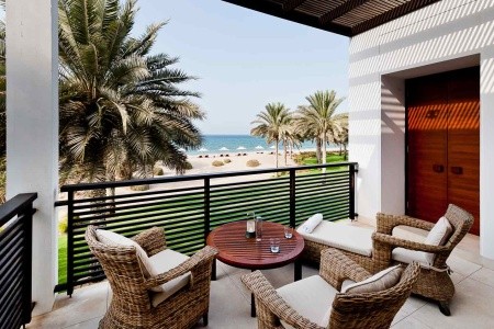 Omán Muscat The Chedi Muscat 9 dňový pobyt Polpenzia Letecky Letisko: Viedeň October 2025 (10/10/25-18/10/25)