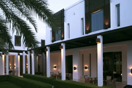 Omán Muscat The Chedi Muscat 9 dňový pobyt Polpenzia Letecky Letisko: Viedeň October 2025 (10/10/25-18/10/25)