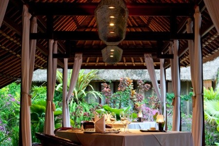 Bali Ubud Viceroy Bali 16 dňový pobyt Plná penzia Letecky Letisko: Viedeň June 2026 ( 5/06/26-20/06/26)