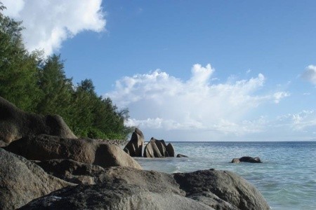 Seychely Praslin Castello Beach 9 dňový pobyt Raňajky Letecky Letisko: Viedeň May 2025 (16/05/25-24/05/25)