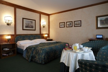 Hotel Cristallo Snídaně