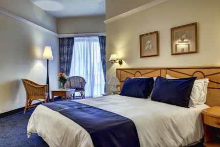 Malta Sliema The Waterfront 5 dňový pobyt Raňajky Letecky Letisko: Viedeň July 2026 ( 1/07/26- 5/07/26)