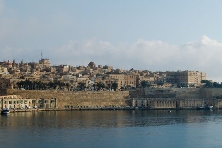 Malta Sliema The Waterfront 5 dňový pobyt Raňajky Letecky Letisko: Viedeň July 2026 ( 1/07/26- 5/07/26)