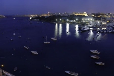Malta Sliema The Waterfront 5 dňový pobyt Raňajky Letecky Letisko: Viedeň July 2026 ( 1/07/26- 5/07/26)