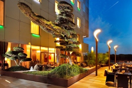 Slovensko Bratislava a okolie Kempinski River Park Bratislava 5 dňový pobyt Raňajky Vlastná August 2026 (14/08/26-18/08/26)