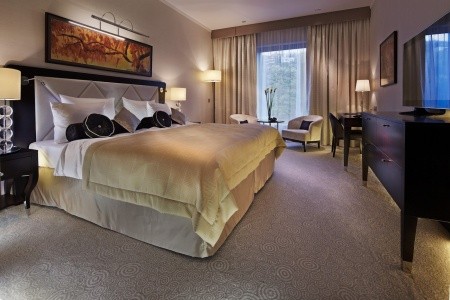 Slovensko Bratislava a okolie Kempinski River Park Bratislava 5 dňový pobyt Raňajky Vlastná August 2026 (14/08/26-18/08/26)