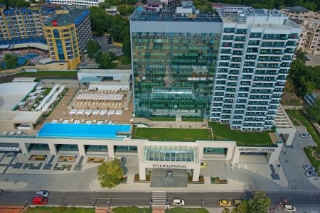 Bulharsko v říjnu 2023 - International Casino & Tower Suites