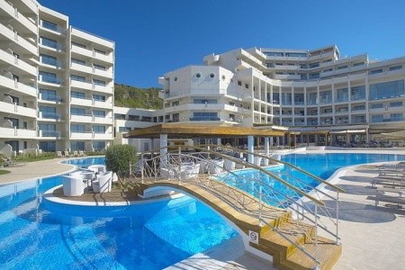 Řecko slunečníky zdarma - Elysium Resort And Spa