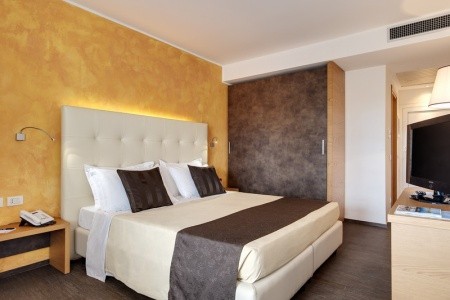 Hydra Beach Resort - 25