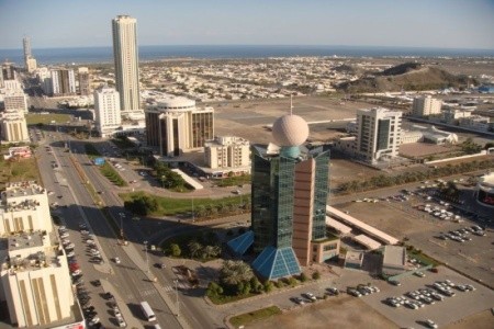 Spojené arabské emiráty Fujairah Oceanic Khorfakkan Resort & Spa 8 dňový pobyt Polpenzia Letecky Letisko: Praha júl 2022 (13/07/22-20/07/22)