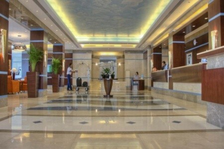 Spojené arabské emiráty Fujairah Oceanic Khorfakkan Resort & Spa 8 dňový pobyt Polpenzia Letecky Letisko: Praha júl 2022 (13/07/22-20/07/22)