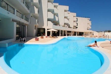 Taliansko Sicília Cefalu Sea Palace 10 dňový pobyt Raňajky Letecky Letisko: Viedeň October 2025 (30/10/25- 8/11/25)