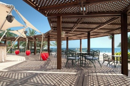 Spojené arabské emiráty Fujairah Le Meridien Al Aqah Beach Resort 5 dňový pobyt Polpenzia Letecky Letisko: Praha február 2025 (25/02/25- 1/03/25)