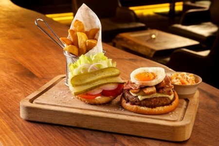 Spojené arabské emiráty Ras Al Khaimah Sofitel Al Hamra Beach & Golf Resort 5 dňový pobyt Polpenzia Letecky Letisko: Praha May 2026 ( 9/05/26-13/05/26)