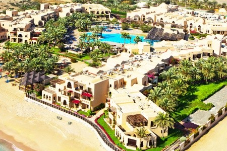 Spojené arabské emiráty Fujairah Miramar Al Aqah Beach Resort 8 dňový pobyt Raňajky Letecky Letisko: Praha jún 2023 ( 7/06/23-14/06/23)