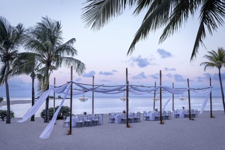 Maurícius Belle Mare Shangri-La's Le Touessrok Resort & Spa 14 dňový pobyt Polpenzia Letecky Letisko: Praha July 2026 (19/07/26- 1/08/26)