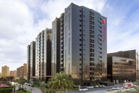 Spojené arabské emiráty Ajman Ramada Hotel & Suites By Wyndham Ajman (Ex Landmark Suites) 5 dňový pobyt Raňajky Letecky Letisko: Praha júl 2024 ( 9/07/24-13/07/24)