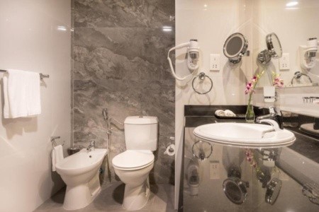 Spojené arabské emiráty Abu Dhabi Hawthron Suites By Wyndham 5 dňový pobyt Raňajky Letecky Letisko: Praha April 2026 (21/04/26-25/04/26)