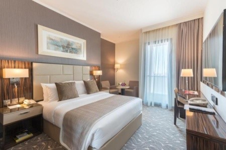 Spojené arabské emiráty Abu Dhabi Hawthron Suites By Wyndham 5 dňový pobyt Raňajky Letecky Letisko: Praha April 2026 (21/04/26-25/04/26)