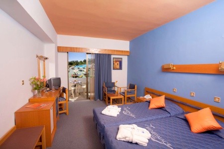 Irene Palace Beach Resort - 16