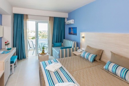 Irene Palace Beach Resort - 9