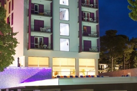 Chorvátsko Biograd Na Moru Adriatic 8 dňový pobyt Polpenzia Letecky Letisko: Bratislava July 2026 (16/07/26-23/07/26)