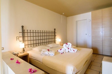 Antinea Suites & Spa - 5