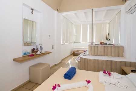 Antinea Suites & Spa - 17