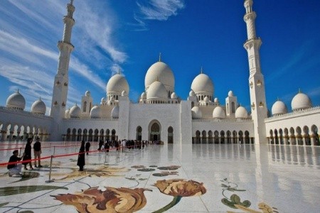 Spojené arabské emiráty Dubaj Citymax Hotel Bur Dubai, Ramada Abu Dhabi Corniche 8 dňový pobyt Raňajky Letecky Letisko: Praha February 2026 (15/02/26-22/02/26)