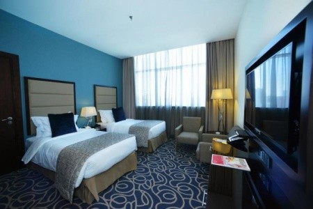 Spojené arabské emiráty Dubaj Citymax Hotel Bur Dubai, Ramada Abu Dhabi Corniche 8 dňový pobyt Raňajky Letecky Letisko: Praha February 2026 (15/02/26-22/02/26)
