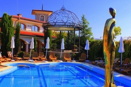 Bulharsko Slnečné Pobrežie Royal Palace Helena Park 8 dňový pobyt Polpenzia Letecky Letisko: Bratislava August 2026 (11/08/26-18/08/26)