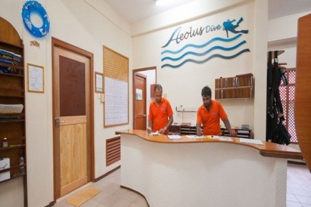 Fihalhohi Island Resort - 8