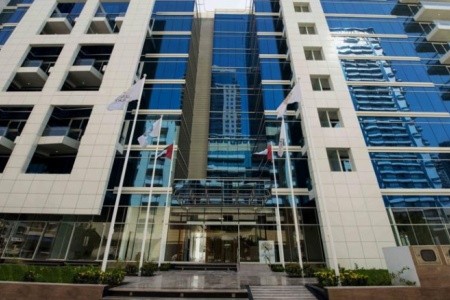 Spojené arabské emiráty Dubaj Jannah Place Dubai Marina 8 dňový pobyt Raňajky Letecky Letisko: Praha December 2025 (27/12/25- 3/01/26)