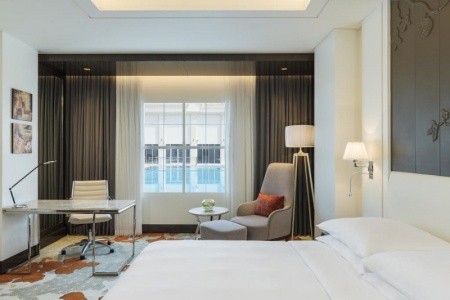 Spojené arabské emiráty Ajman Radisson Blu Ajman 5 dňový pobyt Raňajky Letecky Letisko: Praha February 2026 (19/02/26-23/02/26)