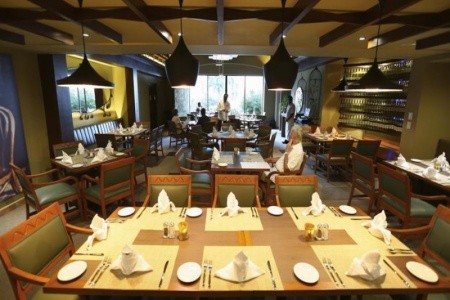 Mexiko Cancún The Royal Cancún 11 dňový pobyt Bez stravy Letecky Letisko: Praha May 2026 ( 1/05/26-11/05/26)