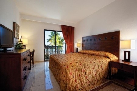 Mexiko Cancún The Royal Cancún 11 dňový pobyt Bez stravy Letecky Letisko: Praha May 2026 ( 1/05/26-11/05/26)