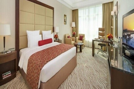 Spojené arabské emiráty Dubaj Park Regis Kris Kin Hotel 8 dňový pobyt Bez stravy Letecky Letisko: Praha May 2026 (25/05/26- 1/06/26)