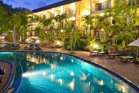 Woodlands Hotel, Pattaya, Bangkok Palace Hotel, Bangkok - Thajsko v březnu