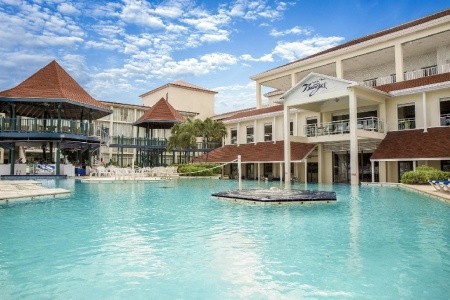 Breezes Bahamas