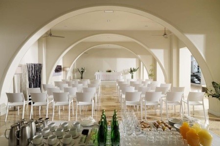 Kanárske ostrovy Tenerife El Medano 11 dňový pobyt Raňajky Letecky Letisko: Budapešť April 2026 ( 3/04/26-13/04/26)