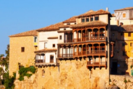 Cuenca v Španielsku - mesto, kde visia domy nad priepasťou