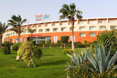 Titanic Resort & Aqua Park - 10