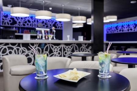 Kanárske ostrovy Tenerife Playa Olid 6 dňový pobyt Polpenzia Letecky Letisko: Budapešť March 2026 ( 5/03/26-10/03/26)