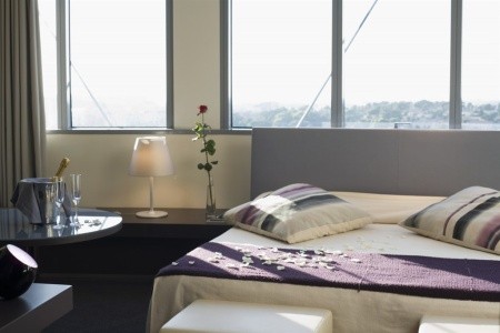 T-Hotel (Silver) - 21