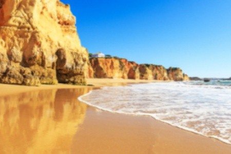Kúzlo v zrnku piesku: 10 najkrajších pláži Európy