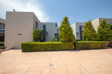 Electra Holiday Village Water Park Resort - 11