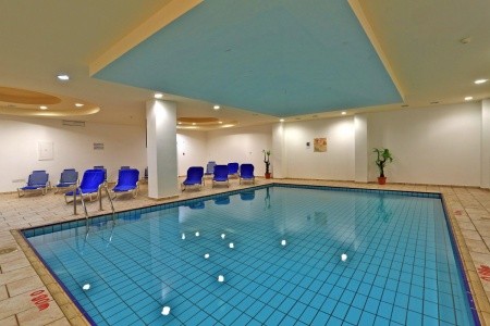 Electra Holiday Village Water Park Resort - 30