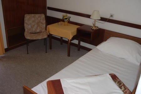 Depandance Hotelu Adratic - Marina A Primorka - 6